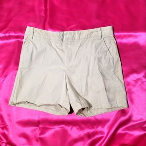 Bass shorts size 10